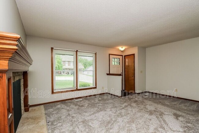 Building Photo - 1020 NW 63rd St