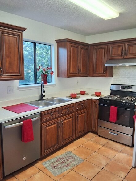 Building Photo - 1207 Crupp Ct