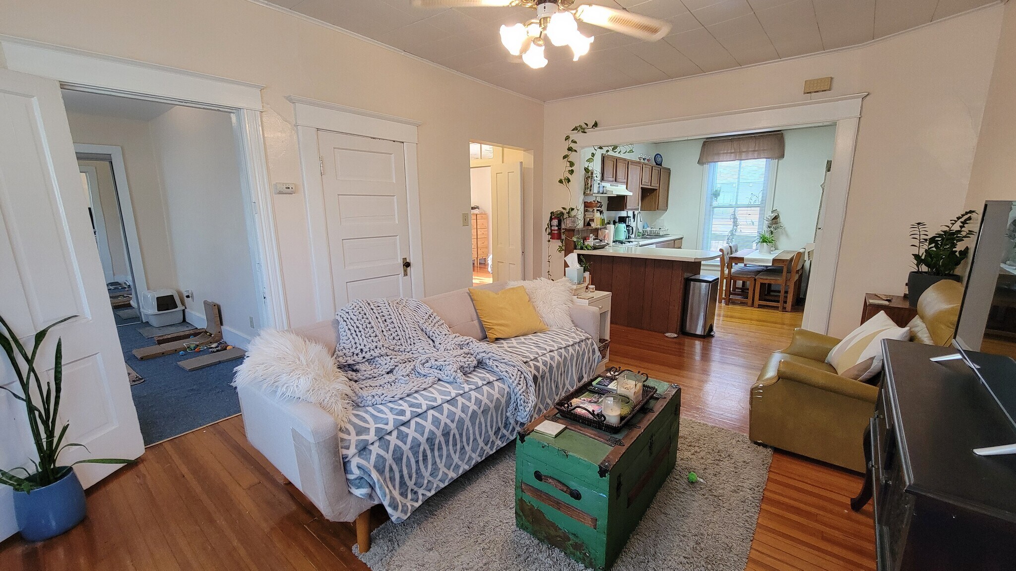 Building Photo - 728 Ohio St