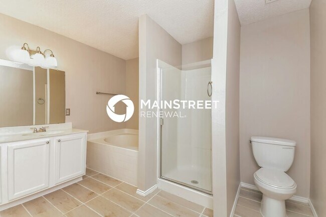 Building Photo - 4 Bedroom Pet-Friendly Home in Rockwall, TX with Main Street Renewal