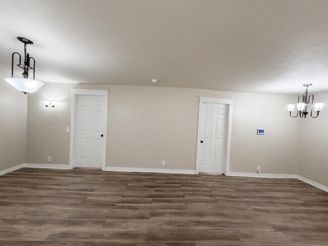 Building Photo - 230 W Himes St