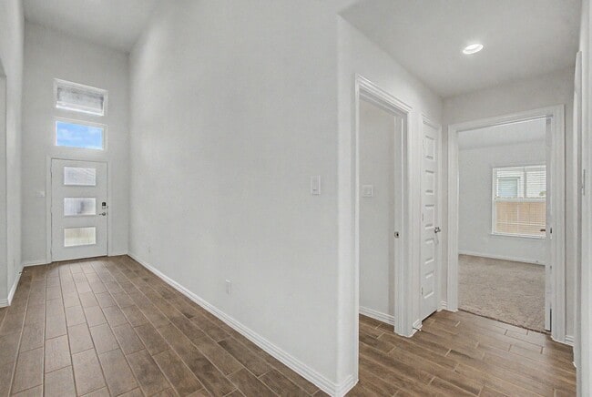 Building Photo - 15404 Bicknells Thrush Ct