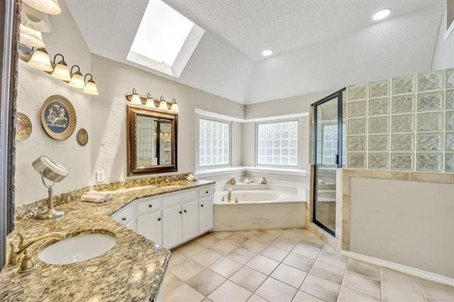 Building Photo - 5403 Linden Ct
