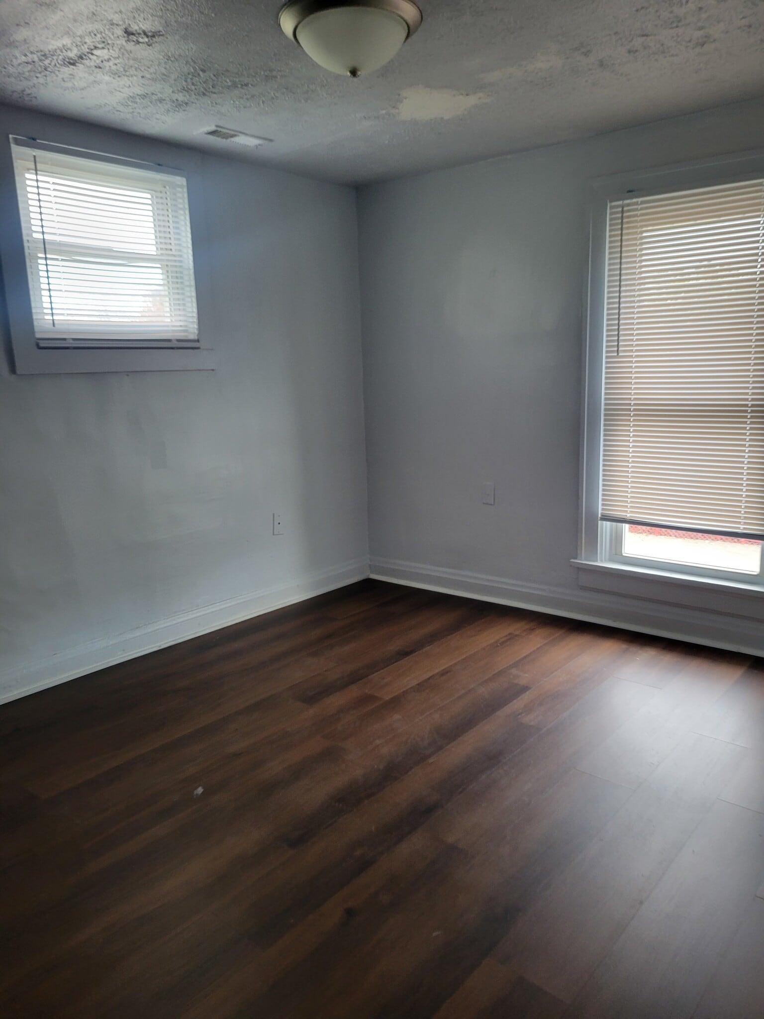 Building Photo - 2002 Minnesota Ave