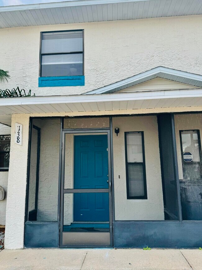 Building Photo - 138 McNeela Dr