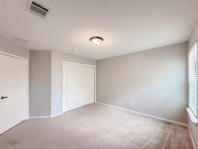 Building Photo - 6708 Cornish Hen Ln