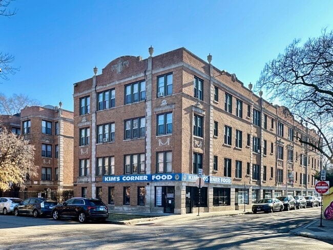 Building Photo - 1365 W Estes Ave