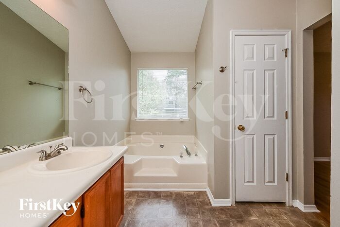 Building Photo - 478 Thomas Downs Way