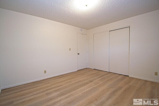 Building Photo - 1325 Carville Dr