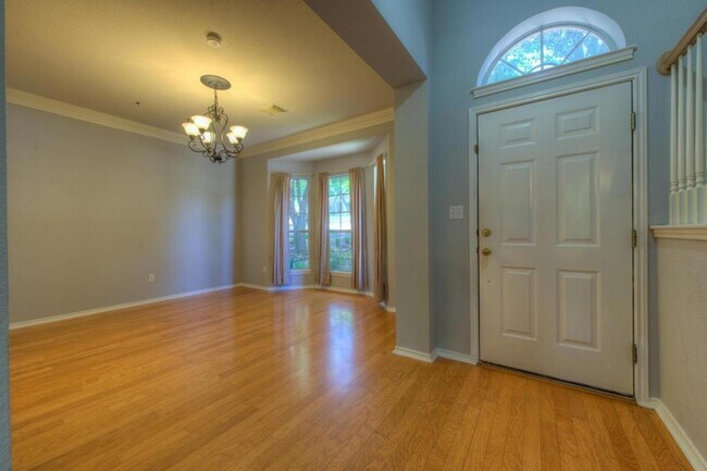 Building Photo - 12610 Mcnelly Trail