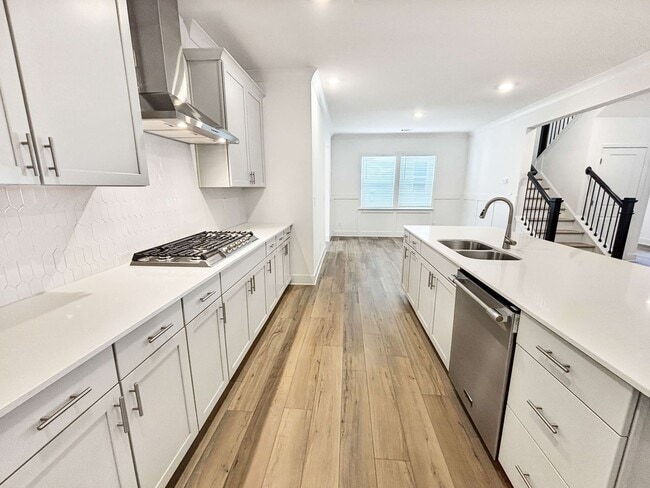 Building Photo - Brand New 4 BR/ 3.5 BA Home in Woodstock!