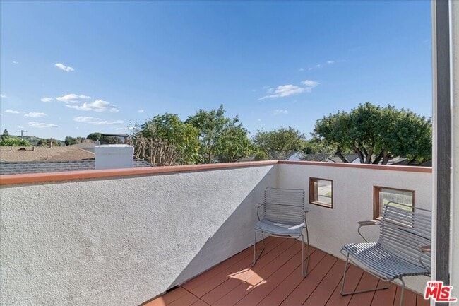 Building Photo - 4238 Jasmine Ave