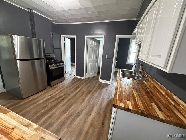 Building Photo - 21 Abbottsford Pl