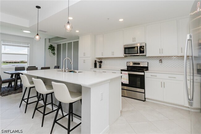Building Photo - 5651 Double Eagle Cir