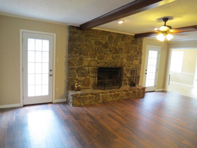 Building Photo - 6719 Fossil Creek Rd