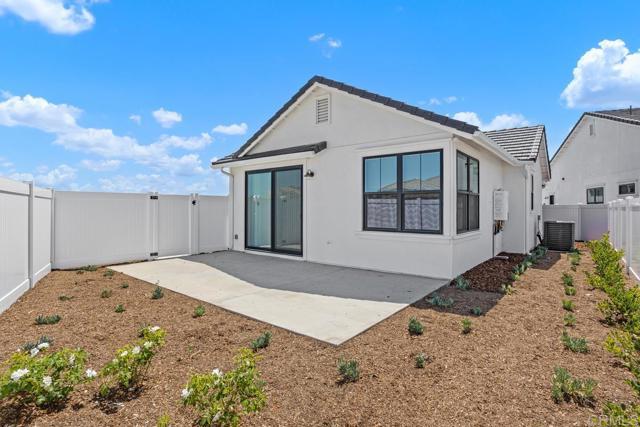 Building Photo - 1203 Stonemark Pl