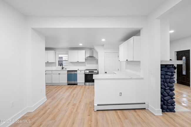 Building Photo - 38 W Erie St