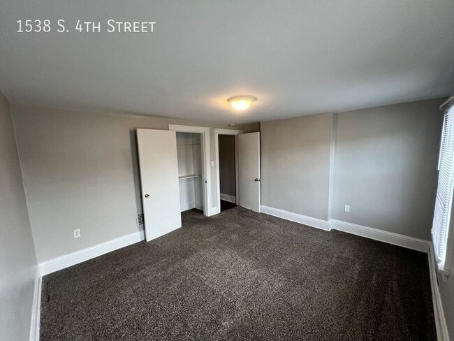 Building Photo - 1538 S 4th St