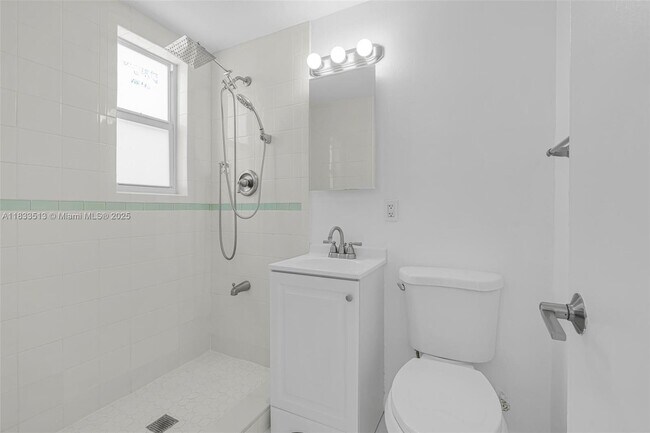 Building Photo - 6330 SW 79th St