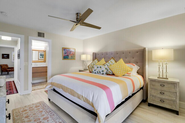 Building Photo - 1 Garden St