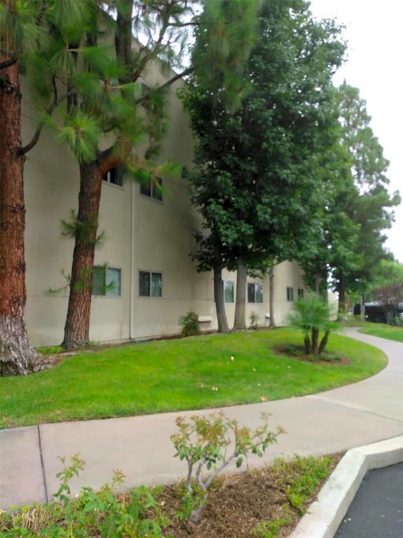 Building Photo - 25109 Ebony Ln
