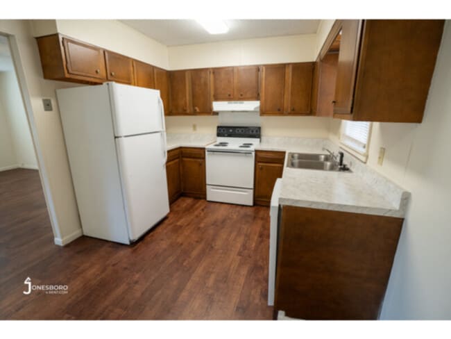 Building Photo - Craighills: 2 Bedroom Duplex