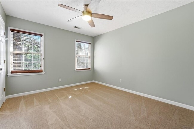 Building Photo - 2207 Heritage Trace Dr