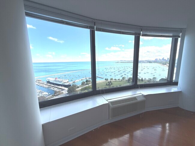 Building Photo - 155 N Harbor Dr