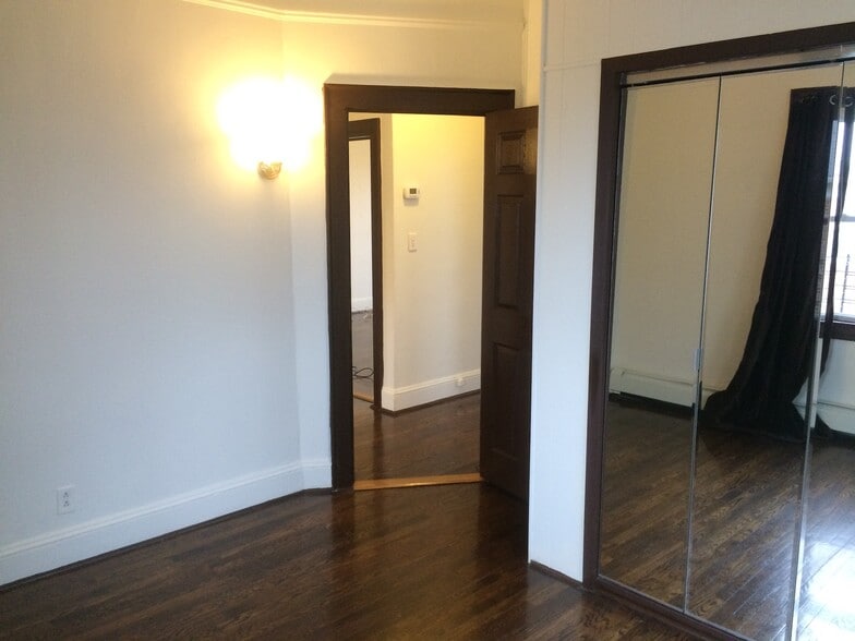 Building Photo - 86 Edgewood Ave