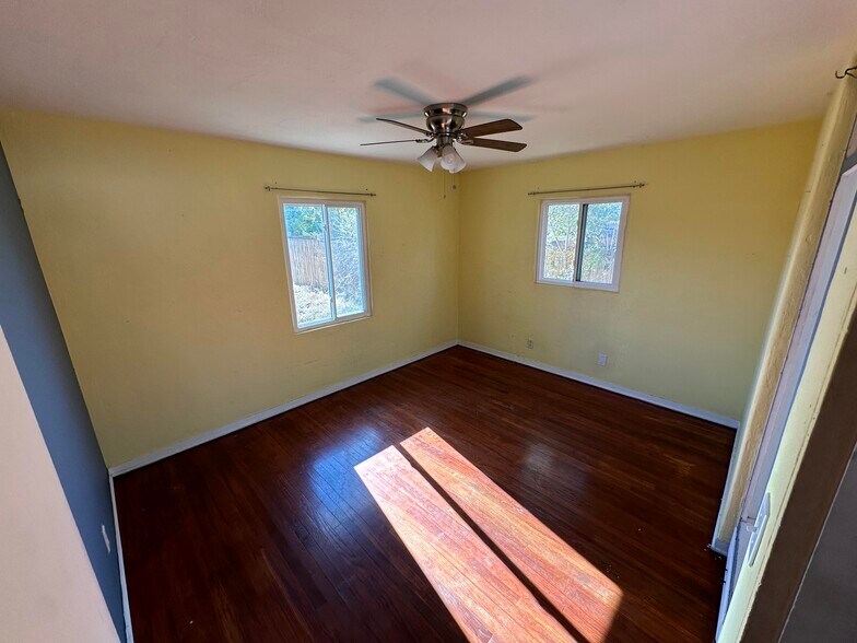 Bedroom #1 - 333 Cutler Ave NE
