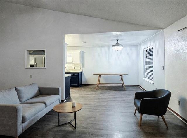 Building Photo - 6205 Maple Springs Dr