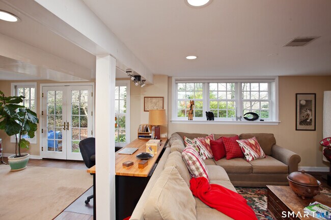 Building Photo - 187 Wildcat Rd