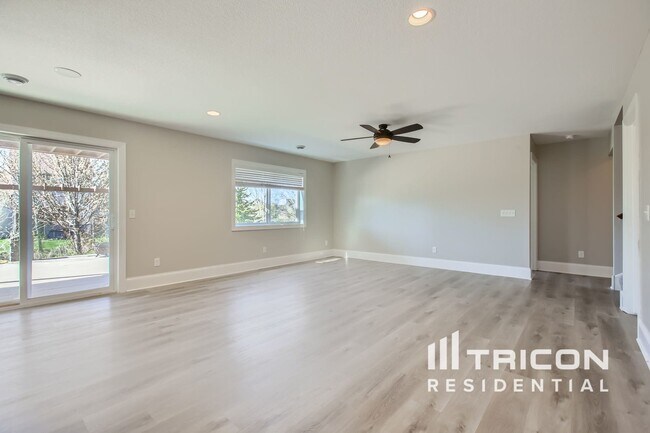 Building Photo - 19280 Castle Ct