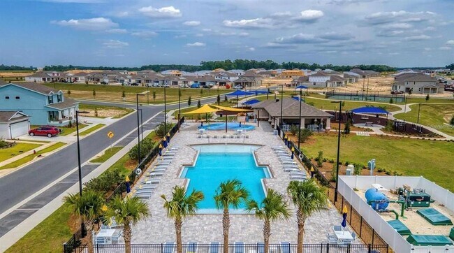 Building Photo - 7405 SW 61st St