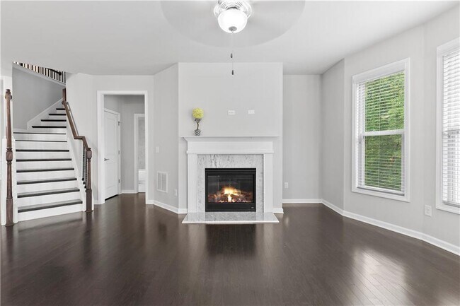 Building Photo - 1838 Lakeview Bend Way