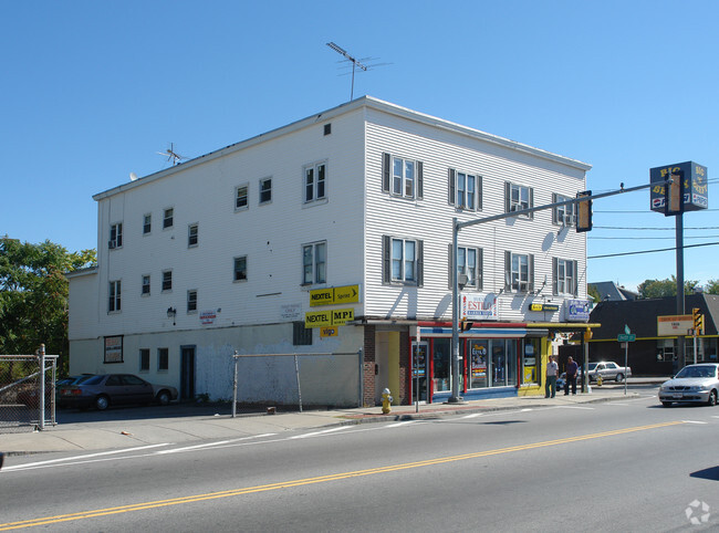 Primary Photo - Mid City Rooming House
