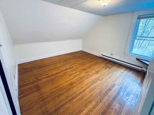 Building Photo - 53 Pike St