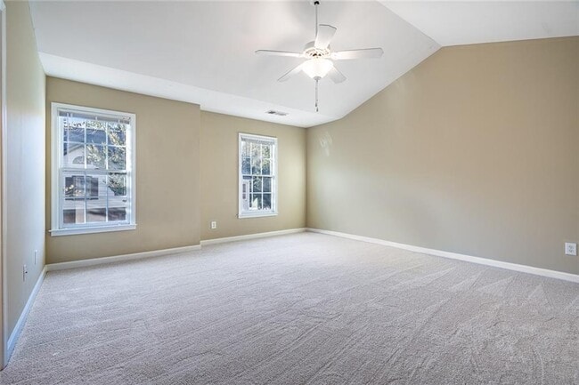 Building Photo - 3284 Sheffield Cir