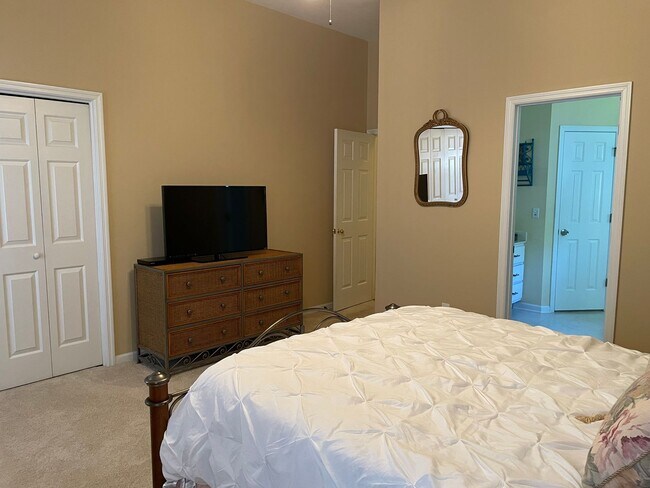 Building Photo - Fully Furnished House In Sandpiper Bay-
