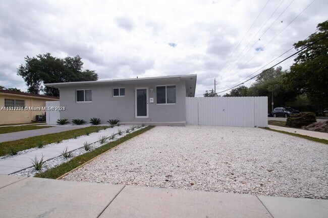 Building Photo - 233 NW 53rd Ave