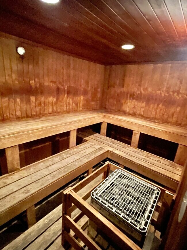 Building Photo - 440 N Wabash Ave