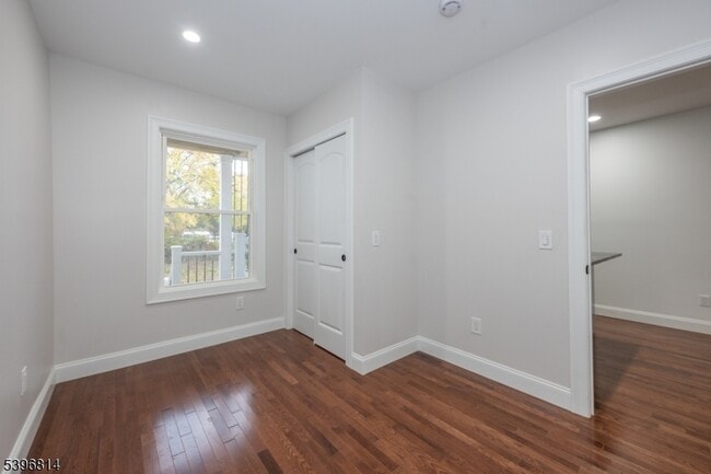 Building Photo - 24 Dean St