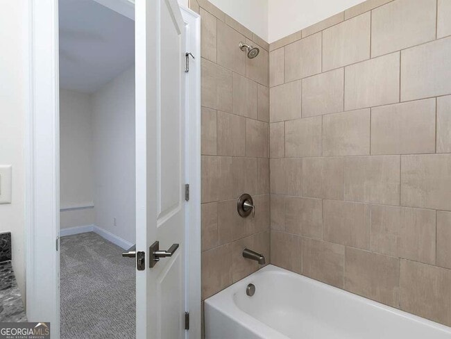 Building Photo - 3394 Bryerstone Cir SE