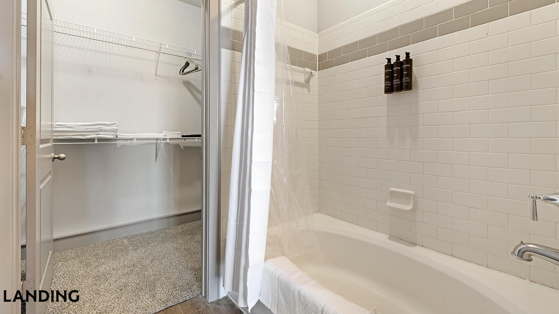 Building Photo - 4689 Mustang Pkwy