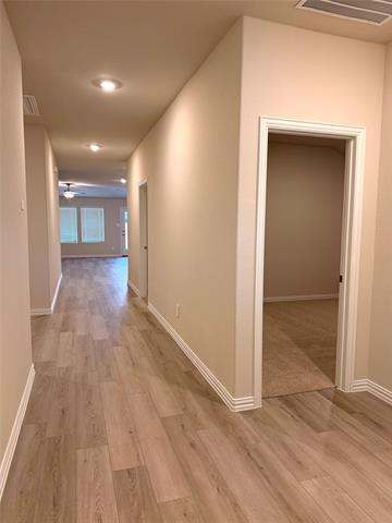 Building Photo - 609 Tidal Dr