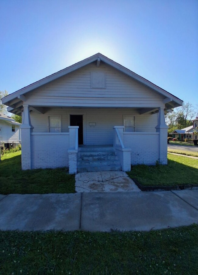 Primary Photo - 3BR/2BA Single Family Home in Gadsden