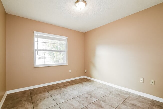 Building Photo - 6226 Centennial Dr