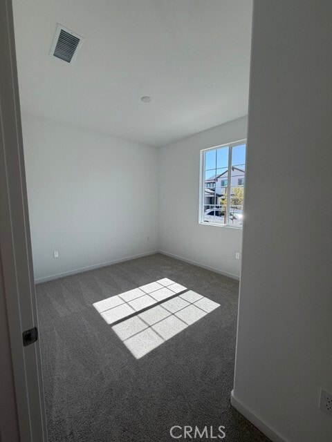 Building Photo - 9567 Silverstein Dr