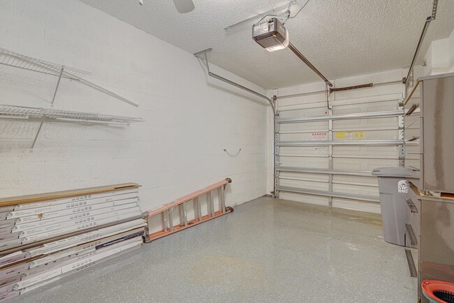 Building Photo - 5062 Toscana Trail