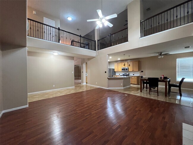 Building Photo - 21050 Florette Ln